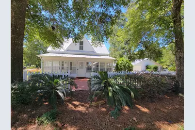 270 S 12th Street, Defuniak Springs, FL 32435 - Photo 1