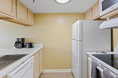 790 Santa Rosa Boulevard #206, Fort Walton Beach, FL 32548 - Photo 12