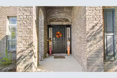 446 Mango Lane, Freeport, FL 32439 - Photo 2