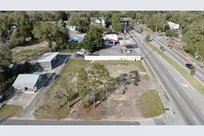 24 W Orange Avenue, Defuniak Springs, FL 32435 - Photo 4