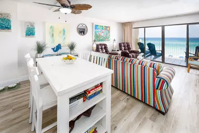 671 Nautilus Court #UNIT 402, Fort Walton Beach, FL 32548 - Photo 4