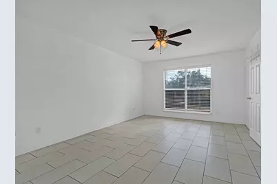 801 Sparkleberry Cove, Niceville, FL 32578 - Photo 4