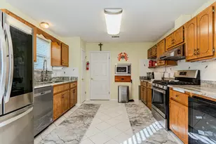801 Sparkleberry Cove, Niceville, FL 32578 - Photo 10