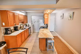 209 W Miracle Strip Pkwy, Mary Esther, FL 32569 - Photo 12