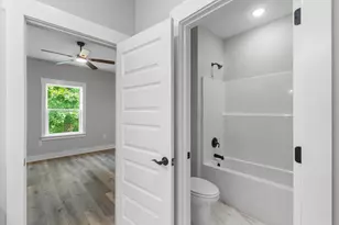 1720 25th Street St, Niceville, FL 32578 - Photo 48