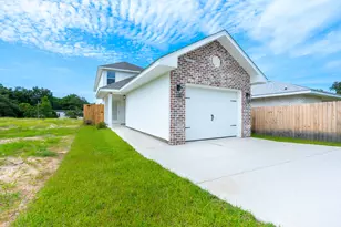 110 2nd Ave, Shalimar, FL 32579 - Photo 1