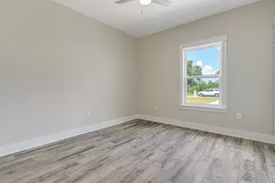 1517 Kais St, Baker, FL 32531 - Photo 28