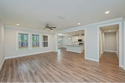 125 Perimeter Place, Freeport, FL 32439 - Photo 2