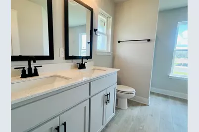 5295 Hidden Pines Circle, Milton, FL 32583 - Photo 8