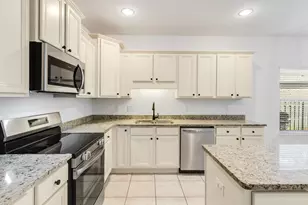 379 Whitman Way, Freeport, FL 32439 - Photo 2