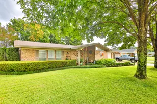 609 Audubon Dr, Fort Walton Beach, FL 32547 - Photo 2