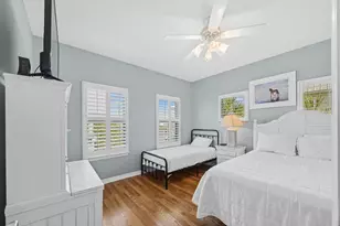 1406 Homeport Dr, Navarre, FL 32566 - Photo 48