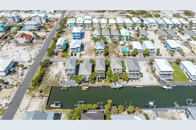 1406 Homeport Drive, Navarre, FL 32566 - Photo 32
