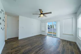 300 Gulf Shore Dr, Destin, FL 32541 - Photo 2