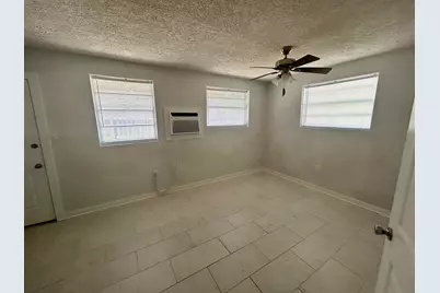 1114 S Cedar Avenue #B, Niceville, FL 32578 - Photo 4