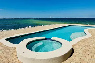 320 Sunny Dr, Mary Esther, FL 32569 - Photo 12