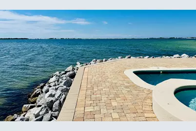 320 Sunny Drive, Mary Esther, FL 32569 - Photo 14