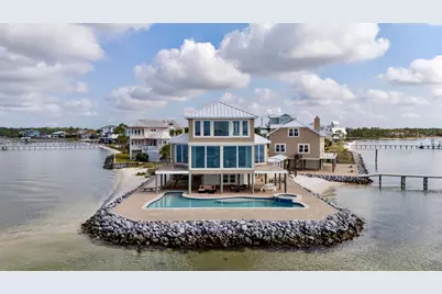 320 Sunny Drive, Mary Esther, FL 32569 - Photo 8