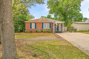 619 W Sunset Ave, Pensacola, FL 32507 - Photo 1