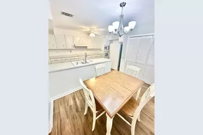 937 Holbrook Circle, Fort Walton Beach, FL 32547 - Photo 10
