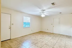 816 Lark St, Fort Walton Beach, FL 32547 - Photo 16
