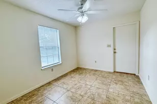816 Lark St, Fort Walton Beach, FL 32547 - Photo 18