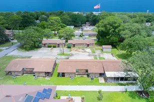 816 Lark St, Fort Walton Beach, FL 32547 - Photo 1