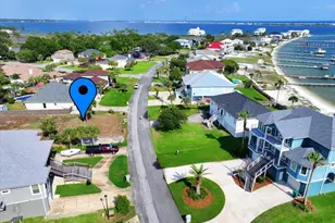 147 Shoreline Dr, Mary Esther, FL 32569 - Photo 1