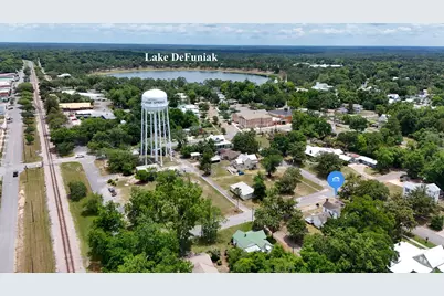 119 E Live Oak Avenue, Defuniak Springs, FL 32435 - Photo 52