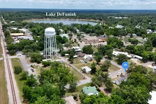 119 E Live Oak Ave, Defuniak Springs, FL 32435 - Photo 56