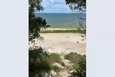 2847 US Highway 98, Mary Esther, FL 32569 - Photo 2