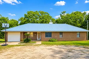 202 Bonita Dr, Defuniak Springs, FL 32433 - Photo 2