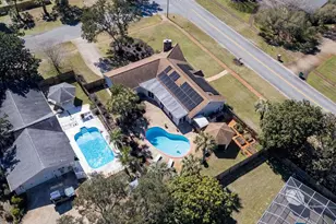 54 E Country Club Dr, Destin, FL 32541 - Photo 6