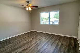 201 E College Blvd, Niceville, FL 32578 - Photo 4