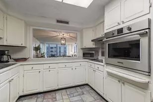 900 Gulf Shore Dr, Destin, FL 32541 - Photo 12