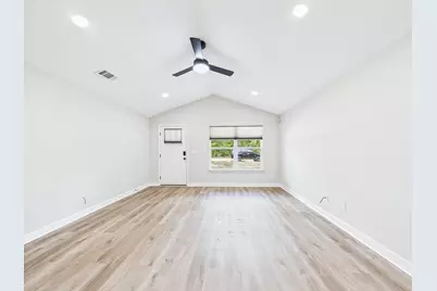 5117 Colt Drive, Crestview, FL 32539 - Photo 8