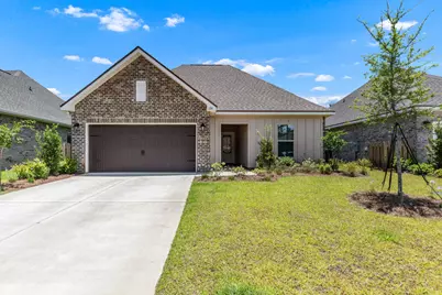 124 Apollo Avenue, Freeport, FL 32439 - Photo 1