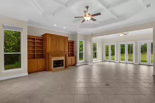 155 E Club House Dr, Freeport, FL 32439 - Photo 6