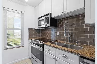 300 Gulf Shore Drive #UNIT 108, Destin, FL 32541 - Photo 14
