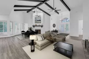 1005 Shalimar Point Dr, Shalimar, FL 32579 - Photo 2
