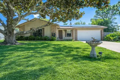1000 Quail Hollow Drive, Mary Esther, FL 32569 - Photo 2