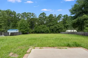 48 S Pleasant Dr, Defuniak Springs, FL 32435 - Photo 10