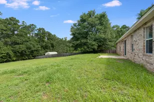 48 S Pleasant Dr, Defuniak Springs, FL 32435 - Photo 12
