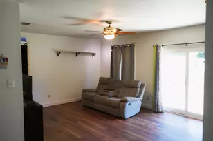 74 8th St, Shalimar, FL 32579 - Photo 6
