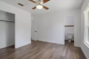 74 8th St, Shalimar, FL 32579 - Photo 16