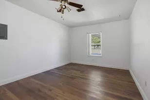 74 8th St, Shalimar, FL 32579 - Photo 24