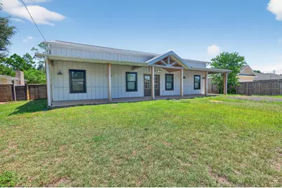 115 Ridgewood Avenue, Mary Esther, FL 32569 - Photo 2
