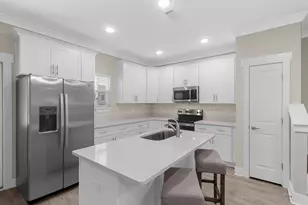 280 Date Palm Ln, Freeport, FL 32439 - Photo 1