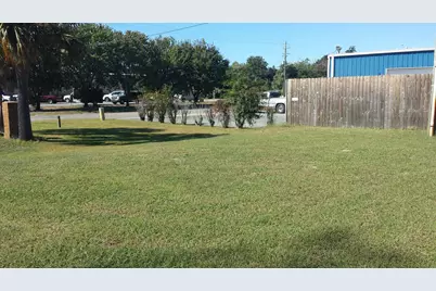 91 NW Ready Avenue, Fort Walton Beach, FL 32548 - Photo 4