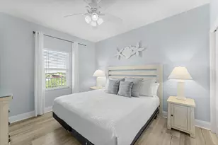 9860 S Thomas Dr, Panama City Beach, FL 32408 - Photo 6